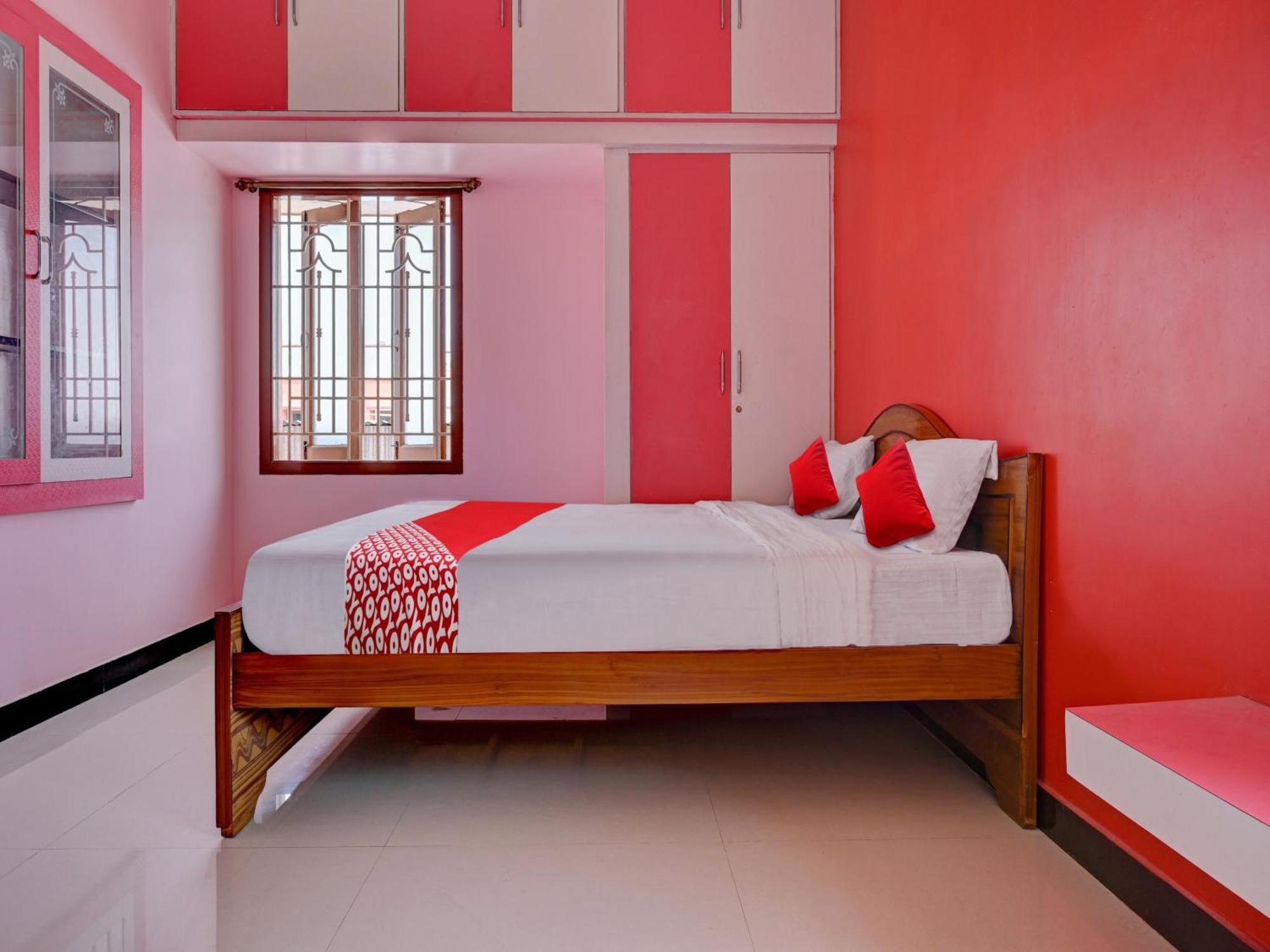 Hotel O Sharin Service Apartments Suramangalam Bagian luar foto