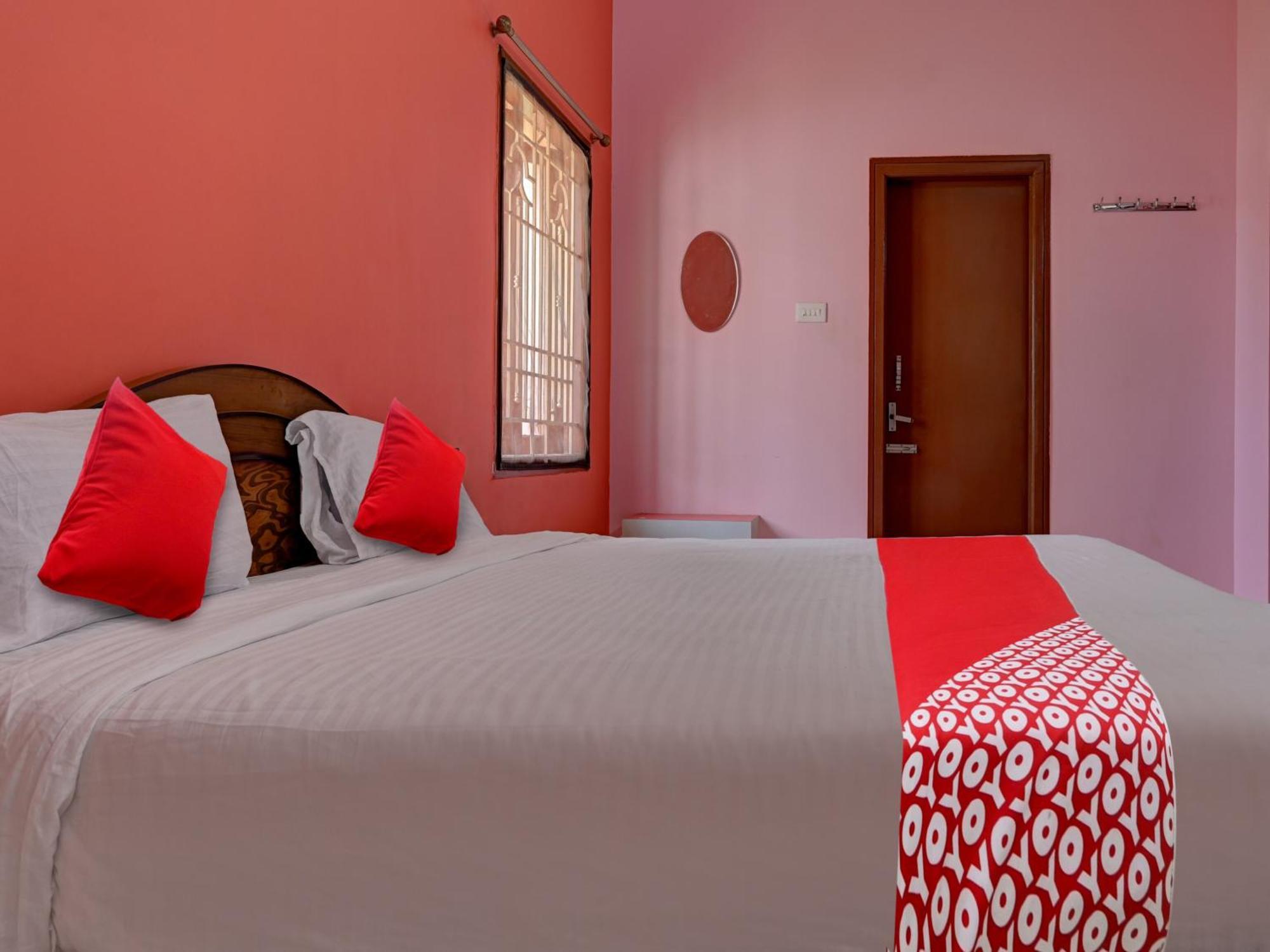 Hotel O Sharin Service Apartments Suramangalam Bagian luar foto